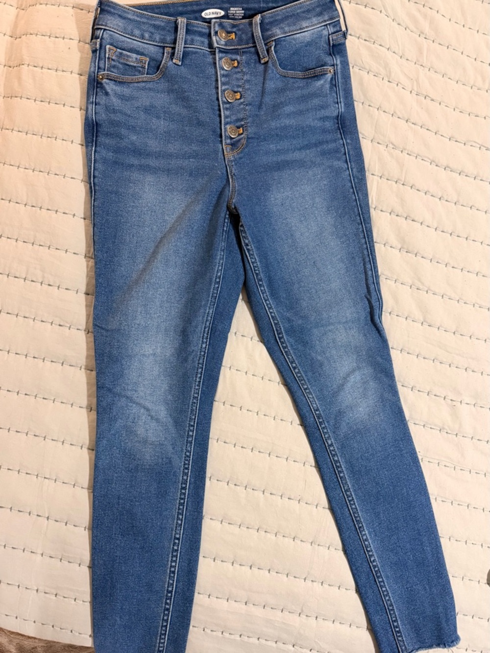 Old Navy Skinny High-Rise Jeans in Medium Blue Wash